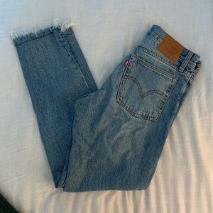 Levi’s Wedgie Jean